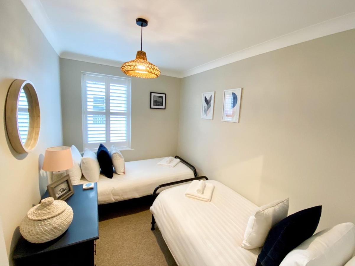 Burlington Street With Free Parking Nr College And Hospital Appartement Hove